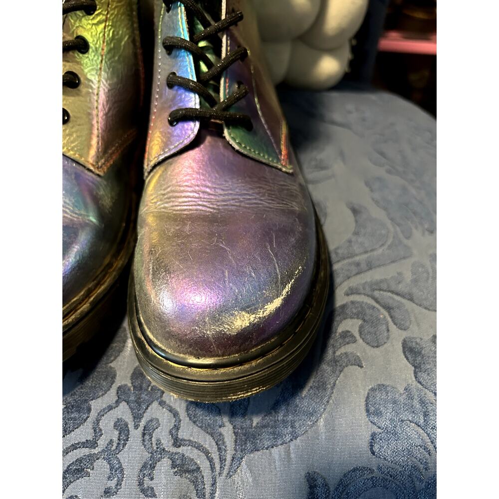 Dr Martens 1460Y Silver Rainbow Holographic Size 7/EU 38 - Picture 4 of 9